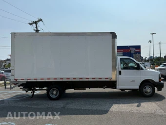 2025 Chevrolet Express 4500 Cutaway 2WT DRW 177.0" WB - miniatura 5