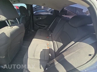 2025 Chevrolet Malibu LS 1LS – miniatura 13