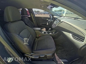 2025 Chevrolet Malibu LS 1LS – miniatura 8