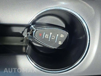 2025 Chevrolet Malibu LT 1LT - miniatura 8