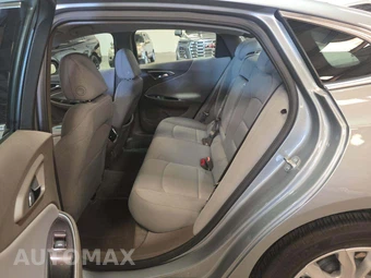 2025 Chevrolet Malibu LT 1LT – miniatura 13