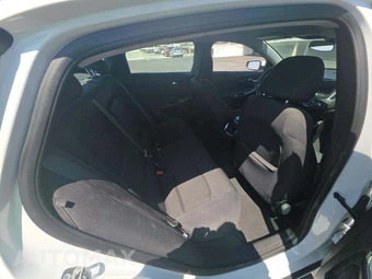 2025 Chevrolet Malibu LT 1LT - miniatura 13