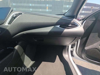 2025 Chevrolet Malibu LT 1LT - miniatura 16