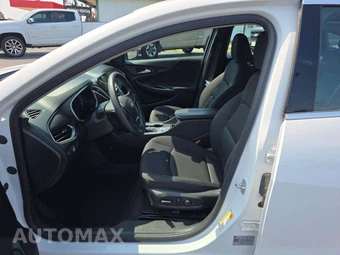 2025 Chevrolet Malibu LT 1LT - miniatura 3