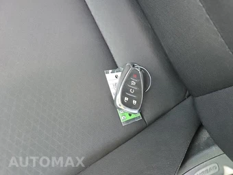 2025 Chevrolet Malibu LT 1LT - miniatura 23