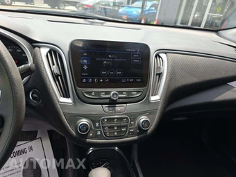 2025 Chevrolet Malibu LT 1LT – miniatura 10