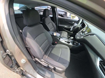 2025 Chevrolet Malibu LT 1LT – miniatura 18