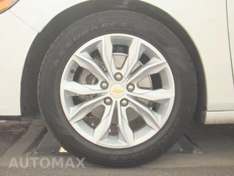 2025 Chevrolet Malibu LT 1LT – miniatura 9