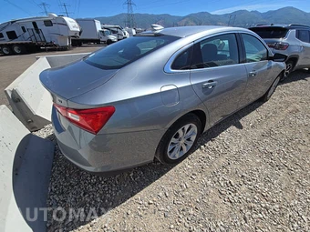 2025 Chevrolet Malibu LT 1LT - miniatura 4