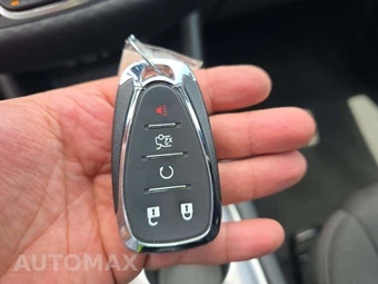 2025 Chevrolet Malibu LT 1LT – miniatura 5