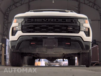 2025 Chevrolet Silverado 1500 Custom Trail Boss Crew Cab Short Bed 2CX - miniatura 3