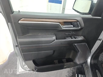 2025 Chevrolet Silverado 1500 High Country Crew Cab Short Bed 3LZ - miniatura 9