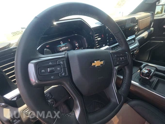2025 Chevrolet Silverado 1500 High Country Crew Cab Short Bed 3LZ - miniatura 10