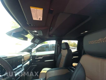 2025 Chevrolet Silverado 1500 High Country Crew Cab Short Bed 3LZ - miniatura 17