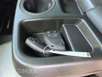 2025 Chevrolet Silverado 1500 LT Crew Cab Short Bed 1LT - miniatura 8