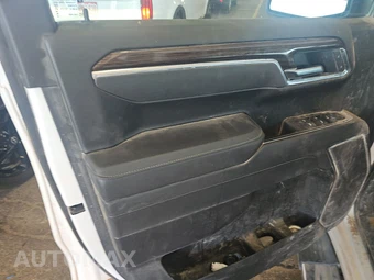 2025 Chevrolet Silverado 1500 LT Crew Cab Short Bed 1LT - miniatura 9