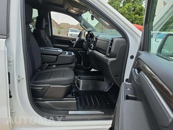 2025 Chevrolet Silverado 1500 LT Crew Cab Short Bed 1LT - miniatura 18