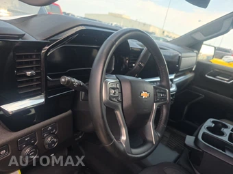 2025 Chevrolet Silverado 1500 LT Crew Cab Short Bed 1LT - miniatura 10
