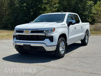 2025 Chevrolet Silverado 1500 LT Crew Cab Short Bed 1LT - samochód z USA z aukcji Manheim, oferta Kup Teraz w AUTOMAX