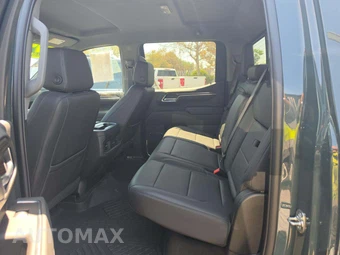 2025 Chevrolet Silverado 1500 LT Trail Boss Crew Cab Short Bed 2LT - miniatura 13