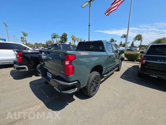 2025 Chevrolet Silverado 1500 LT Trail Boss Crew Cab Short Bed 2LT - miniatura 3