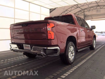 2025 Chevrolet Silverado 1500 LTZ Crew Cab Short Bed 1LZ - miniatura 4