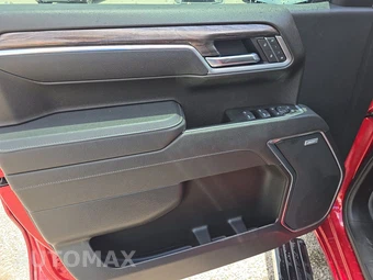 2025 Chevrolet Silverado 1500 LTZ Crew Cab Short Bed 1LZ - miniatura 9