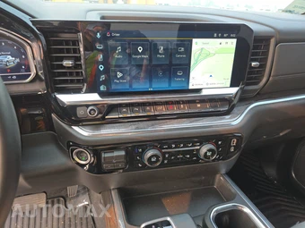 2025 Chevrolet Silverado 1500 LTZ Crew Cab Short Bed 1LZ - miniatura 11