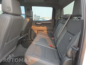 2025 Chevrolet Silverado 1500 LTZ Crew Cab Short Bed 1LZ - miniatura 13