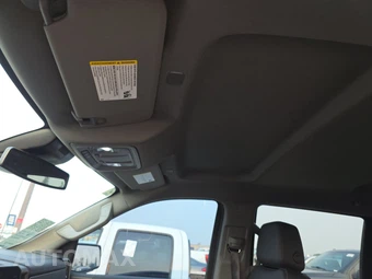 2025 Chevrolet Silverado 1500 LTZ Crew Cab Short Bed 1LZ - miniatura 17