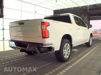2025 Chevrolet Silverado 1500 LTZ Crew Cab Short Bed 1LZ - miniatura 4