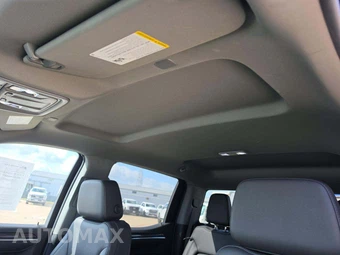2025 Chevrolet Silverado 1500 LTZ Crew Cab Short Bed 1LZ - miniatura 8