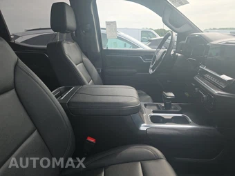 2025 Chevrolet Silverado 1500 LTZ Crew Cab Short Bed 1LZ - miniatura 8