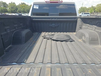 2025 Chevrolet Silverado 1500 LTZ Crew Cab Short Bed 1LZ - miniatura 16