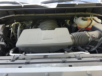 2025 Chevrolet Silverado 1500 LTZ Crew Cab Short Bed 1LZ - miniatura 15