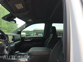 2025 Chevrolet Silverado 1500 LTZ Crew Cab Short Bed 1LZ - miniatura 17