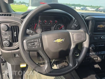 2025 Chevrolet Silverado 1500 WT Crew Cab Medium Bed 1WT - miniatura 10