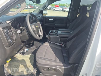 2025 Chevrolet Silverado 1500 WT Crew Cab Medium Bed 1WT - miniatura 7