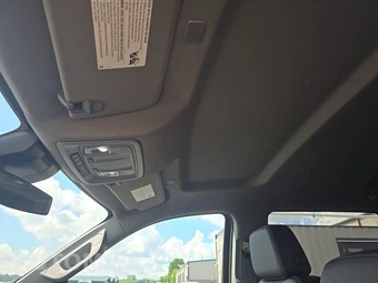 2025 Chevrolet Silverado 1500 WT Crew Cab Short Bed 1WT - miniatura 17