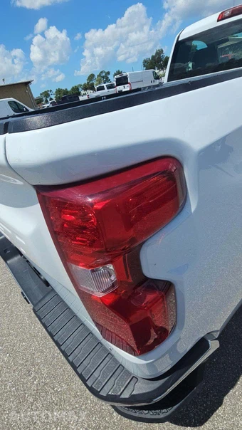 2025 Chevrolet Silverado 1500 WT Regular Cab Long Bed 1WT - miniatura 23