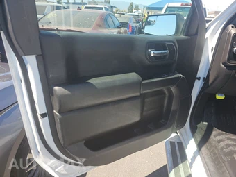 2025 Chevrolet Silverado 1500 WT Regular Cab Long Bed 1WT - miniatura 9