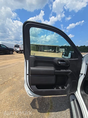 2025 Chevrolet Silverado 1500 WT Regular Cab Long Bed 1WT - miniatura 9