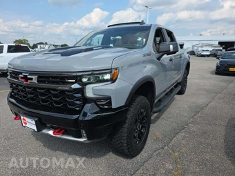 2025 Chevrolet Silverado 1500 ZR2 Crew Cab Short Bed 3LT - samochód z USA z aukcji Manheim, oferta Kup Teraz w AUTOMAX