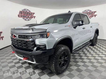 2025 Chevrolet Silverado 1500 ZR2 Crew Cab Short Bed 3LT - miniatura 3
