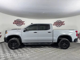 2025 Chevrolet Silverado 1500 ZR2 Crew Cab Short Bed 3LT - miniatura 4