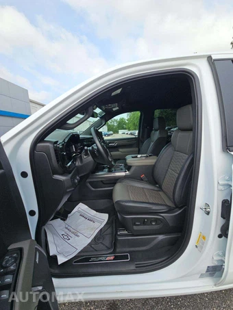 2025 Chevrolet Silverado 1500 ZR2 Crew Cab Short Bed 3LT - miniatura 3