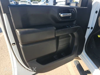 2025 Chevrolet Silverado 2500HD Custom Crew Cab Long Bed 1CX - miniatura 9