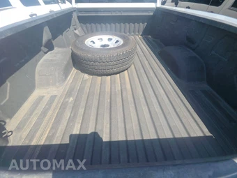 2025 Chevrolet Silverado 2500HD Custom Crew Cab Long Bed 1CX - miniatura 16