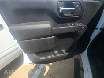 2025 Chevrolet Silverado 2500HD Custom Crew Cab Long Bed 1CX - miniatura 9
