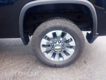 2025 Chevrolet Silverado 2500HD Custom Crew Cab Long Bed 1CX - miniatura 10